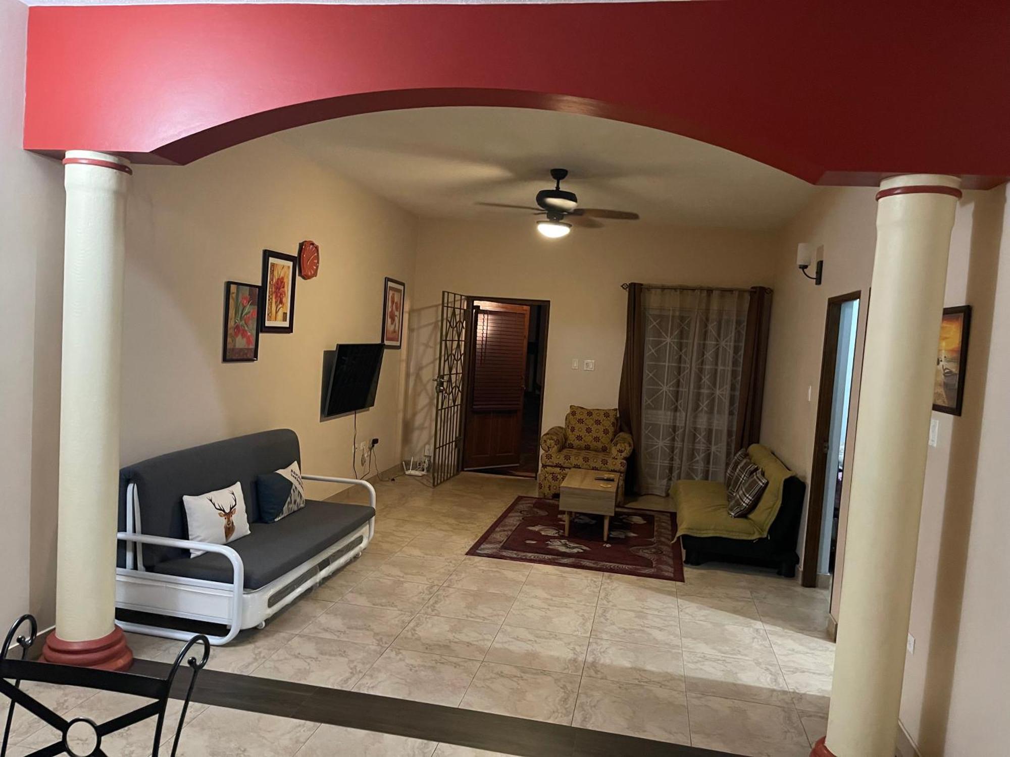 Le Quad - One Bedroom & Studio Apt - Private, Spacious & Secured كينغستون المظهر الخارجي الصورة